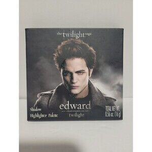 New!! The Twilight Saga Edward shadow highlighter palette